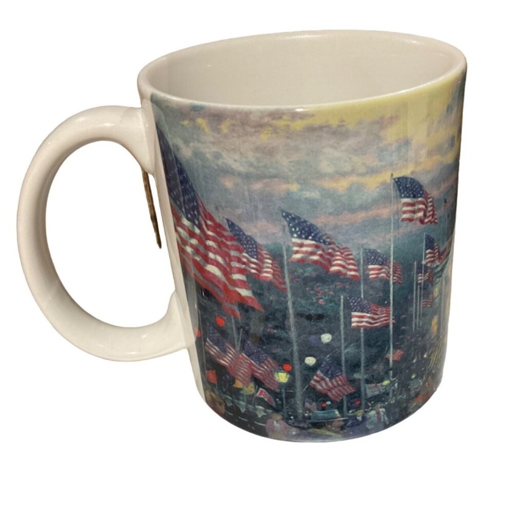 Thomas Kinkade Ceramic Coffee Mug Flags Over The Capitol Patriotic Design 2011